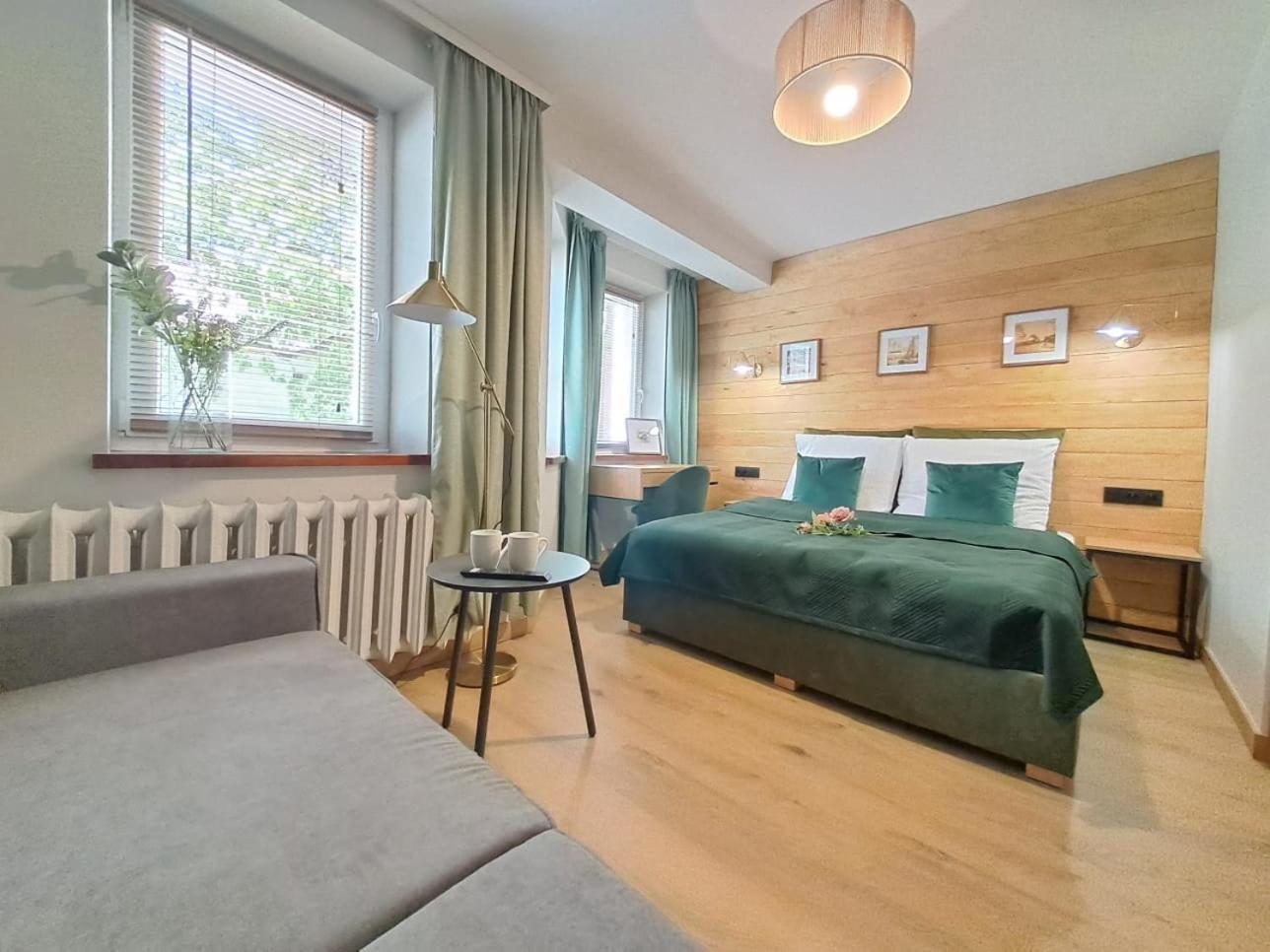 Dk Apartamenty Hotelove Gizycko Ngoại thất bức ảnh
