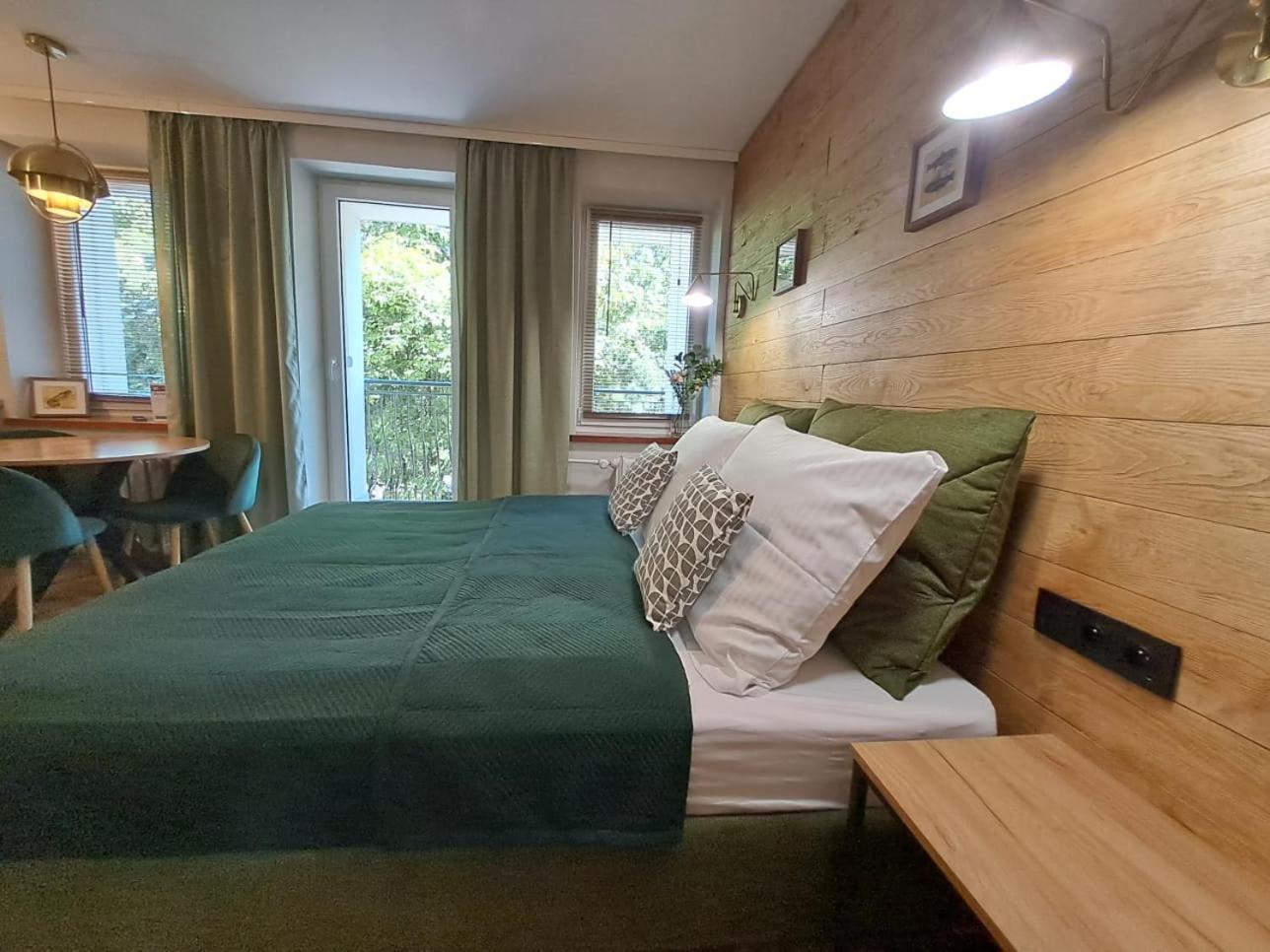 Dk Apartamenty Hotelove Gizycko Ngoại thất bức ảnh