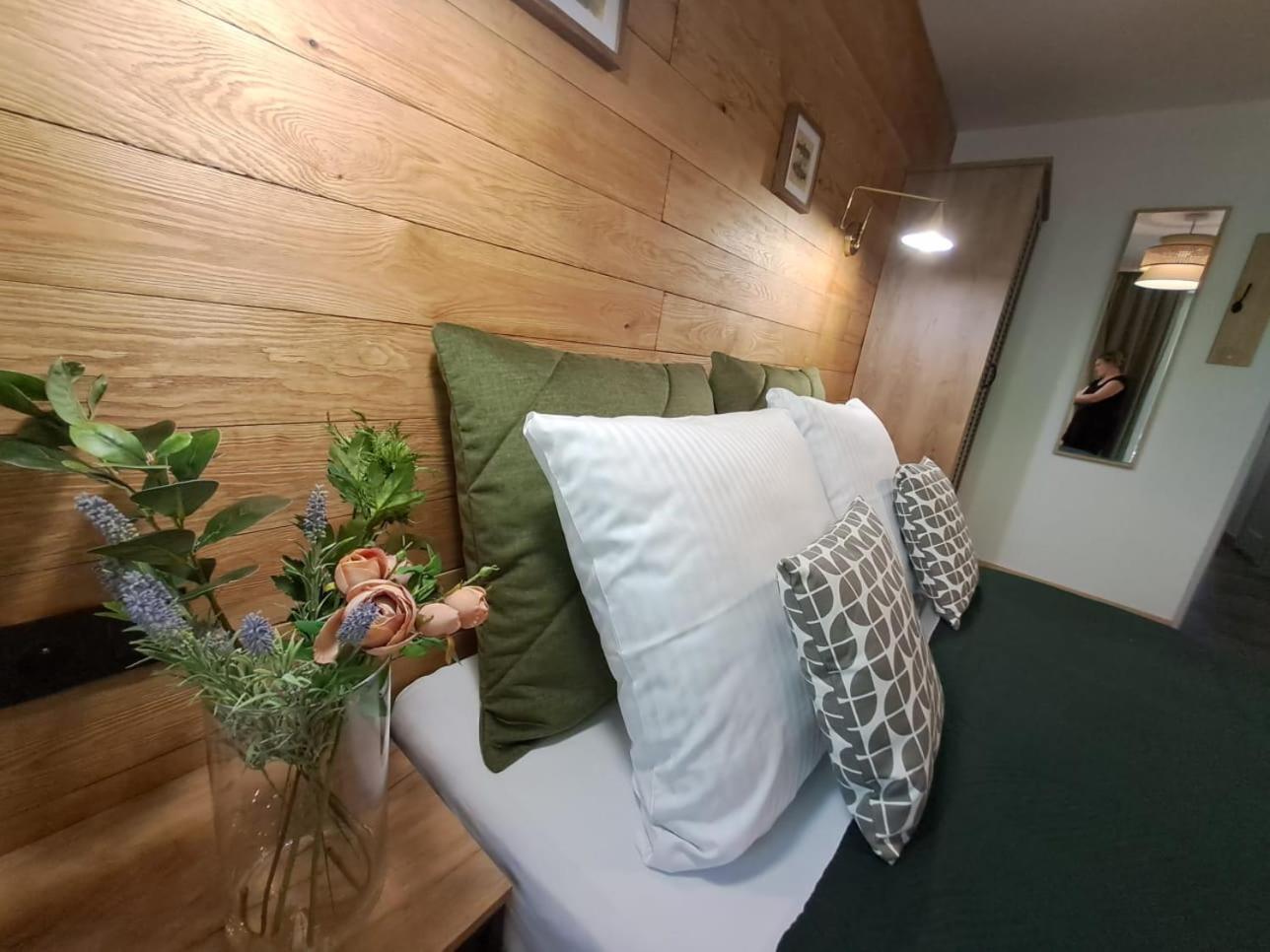 Dk Apartamenty Hotelove Gizycko Ngoại thất bức ảnh