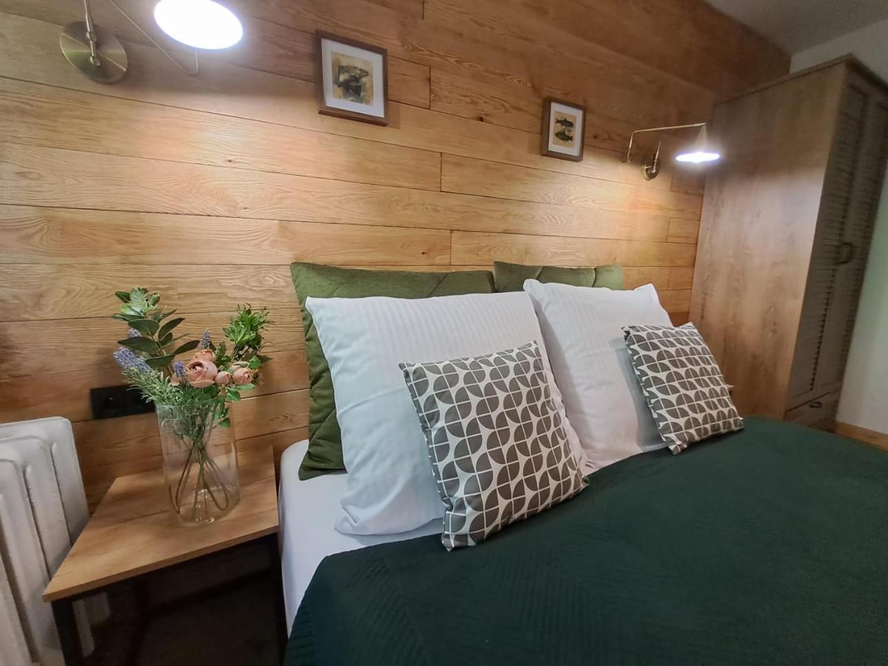 Dk Apartamenty Hotelove Gizycko Ngoại thất bức ảnh