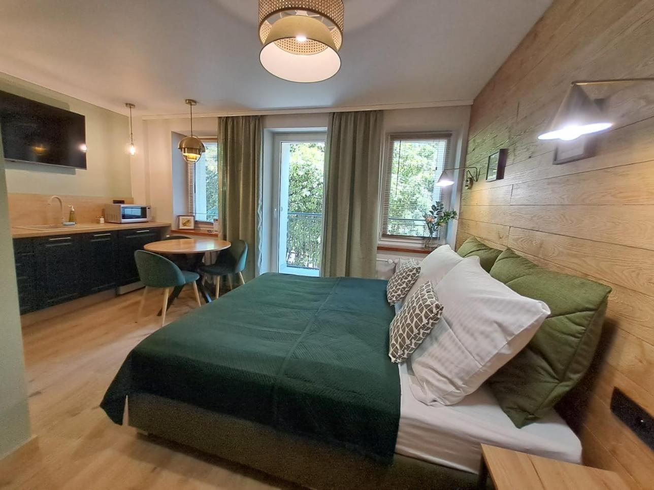 Dk Apartamenty Hotelove Gizycko Ngoại thất bức ảnh